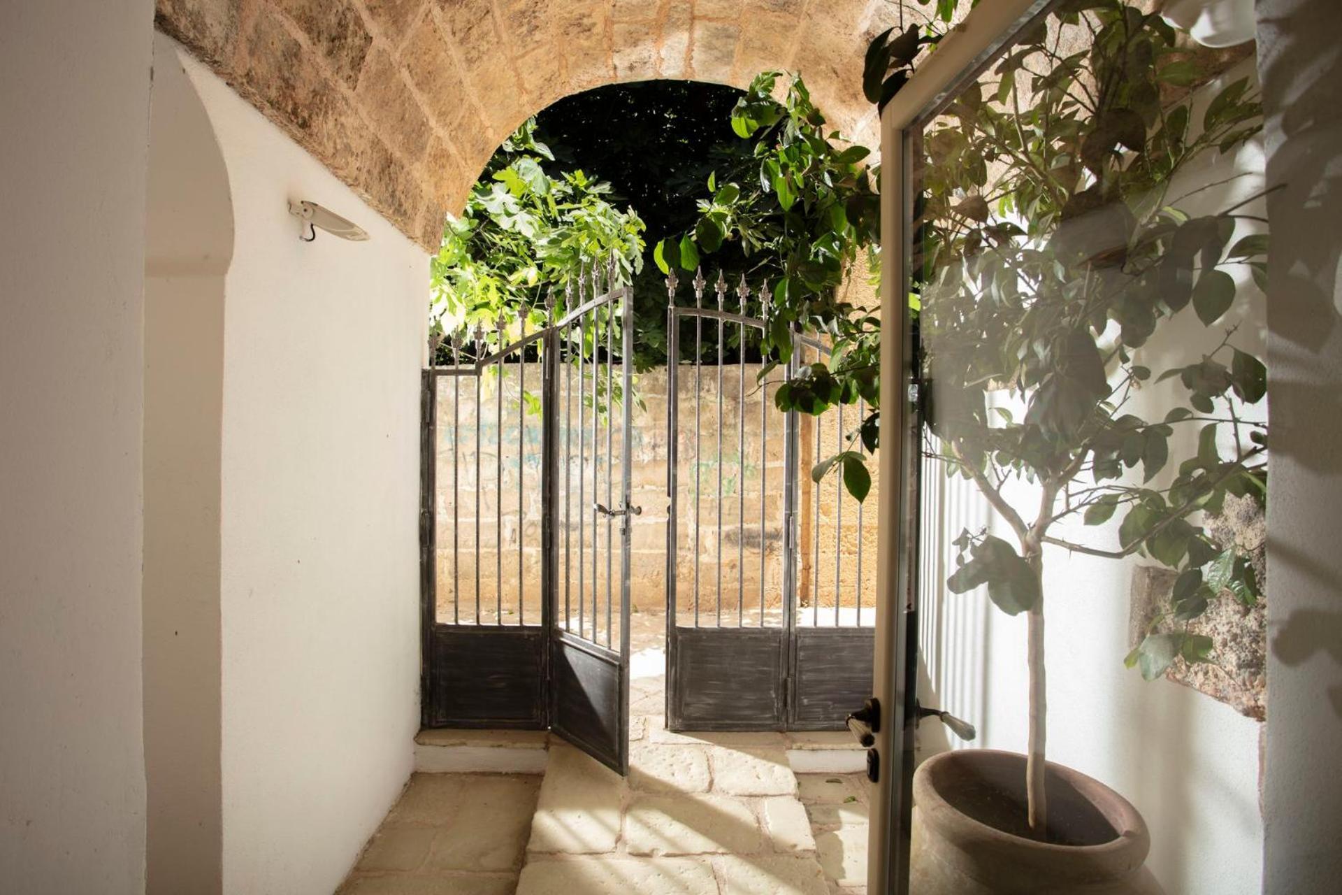 Don Alfonso Dimora D'Epoca Bed & Breakfast Racale Ngoại thất bức ảnh